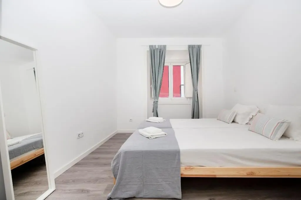 Santa Marta Cozy Apt W/ Ac Lisboa