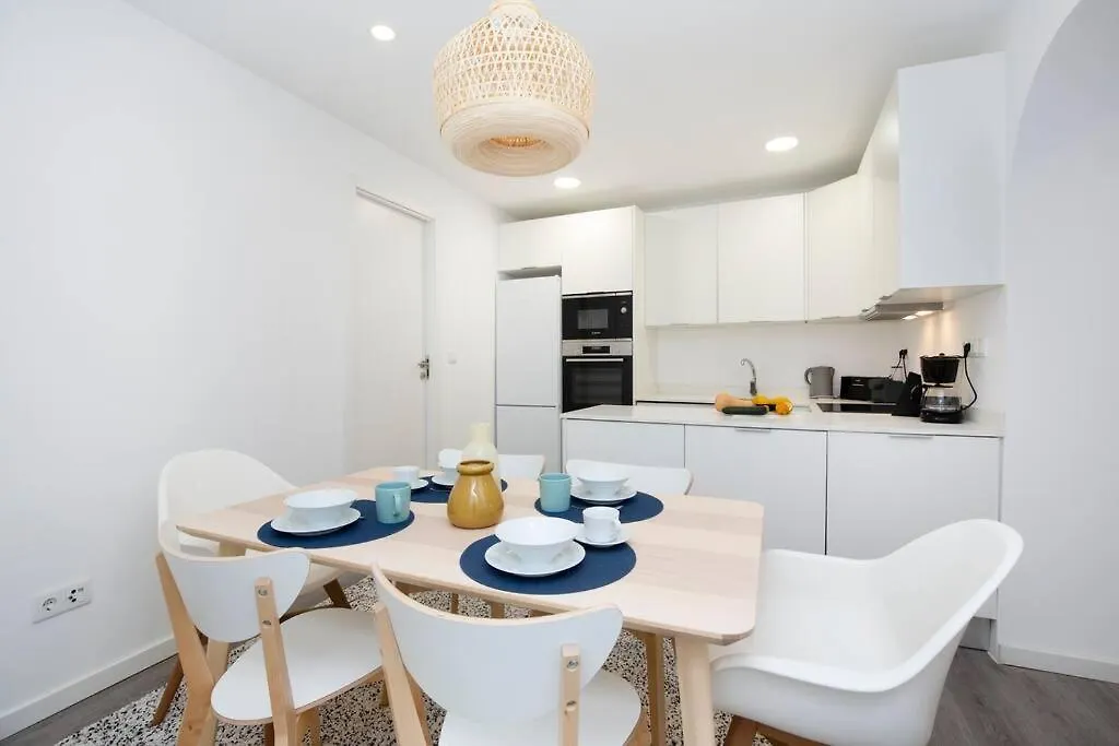 Santa Marta Cozy Apt W/ Ac Лиссабон Апартаменты